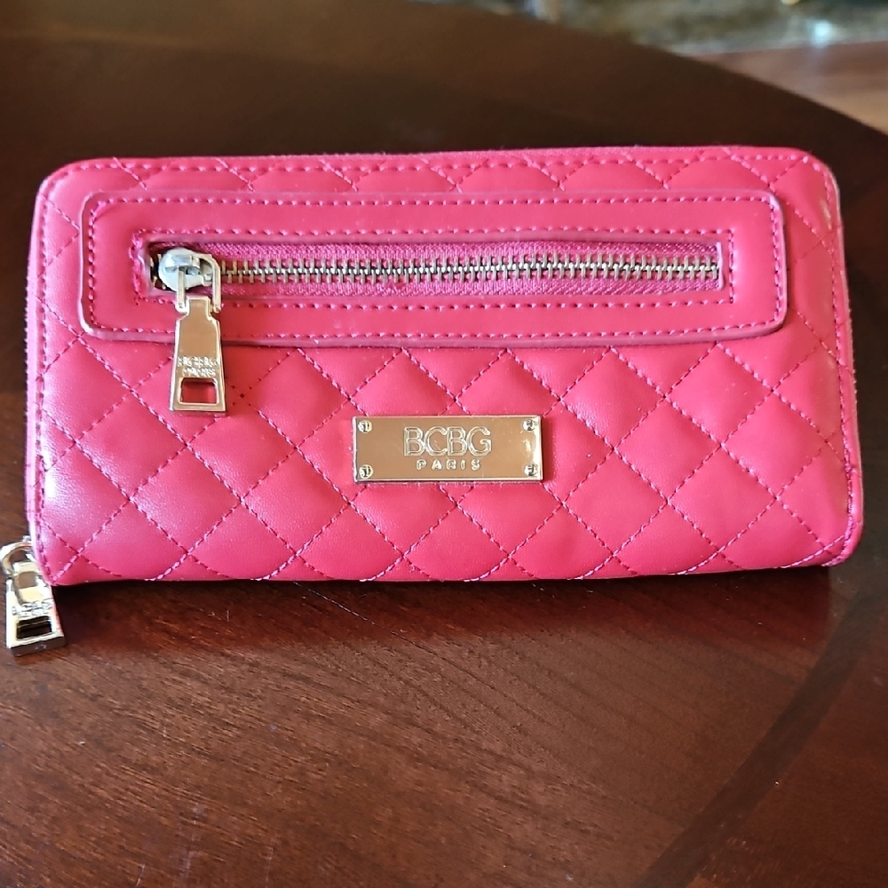 BCBG Paris Red Quilted Zip Around Continental Wallet - GUC